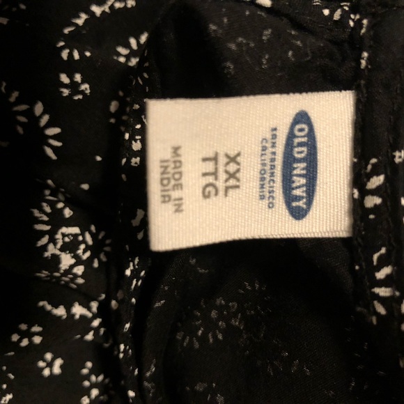 Very cute tank top - Picture 2 of 2